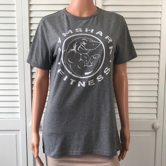 Gymshark Tops - 2/$25 GYMSHARK Gray Short Sleeve Tee